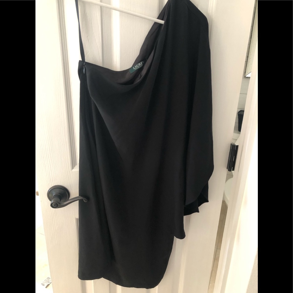 Lauren Ralph Lauren black one shoulder dress sz 2
